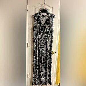 Women’s Sleeveless Black and White Animal Print Jumpsuit